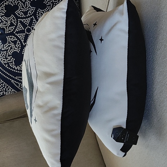 New CAT on the Moon Throw Pillows SET of 2 - Picture 5 of 6